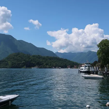 Dema-1 By Interhome דירה Mezzegra